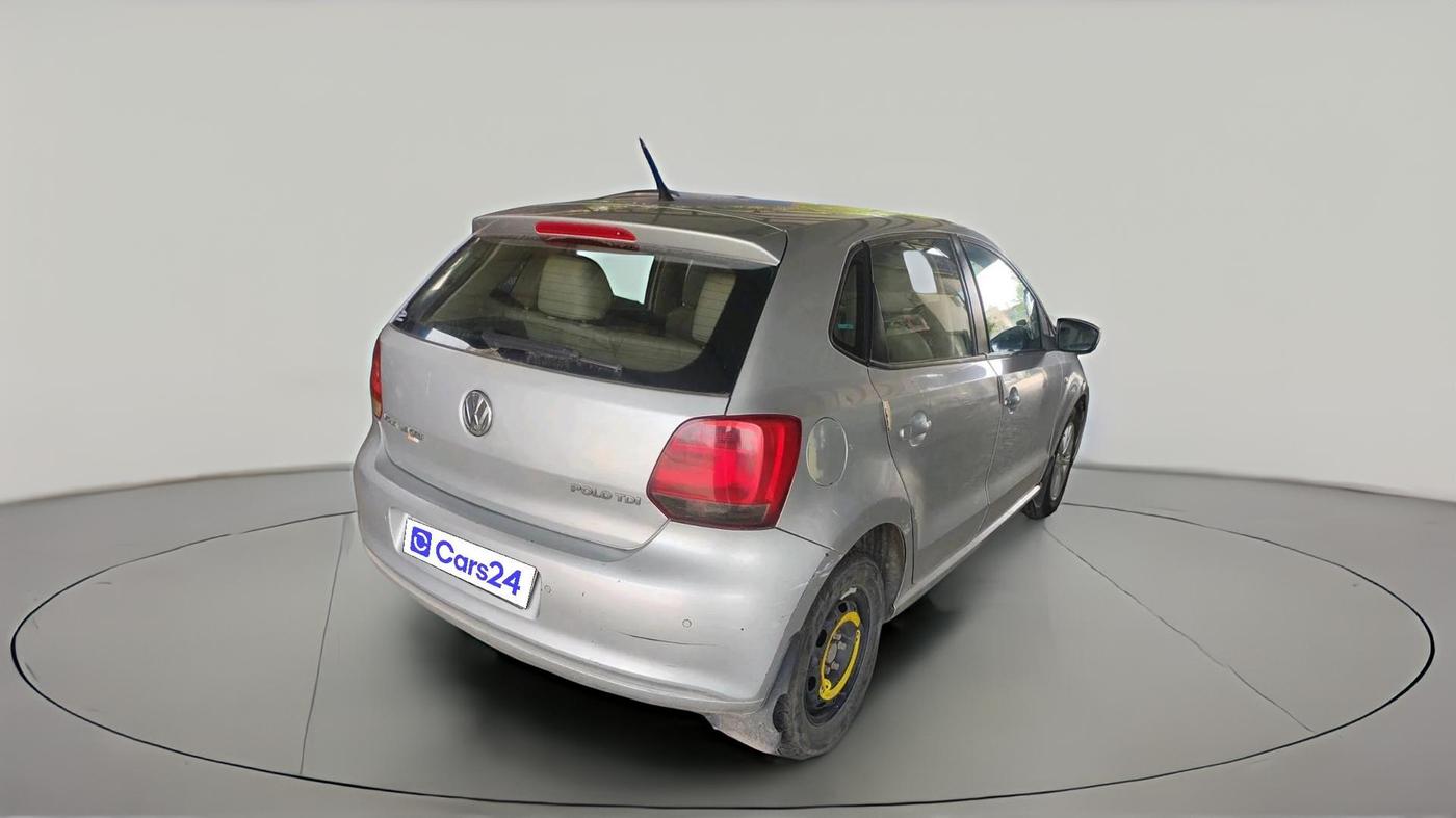 2013 Volkswagen Polo COMFORTLINE 1.2L, Diesel, Manual, 2,30,255 km, exterior