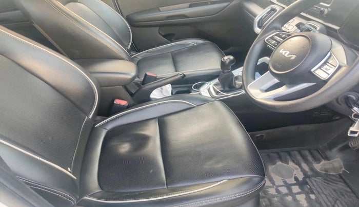 2021 KIA SONET HTK 1.2, Petrol, Manual, 1,03,825 km, interior