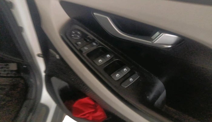 2022 Hyundai Creta SX (O) AT 1.5 DIESEL, Diesel, Automatic, 1,16,546 km, interior