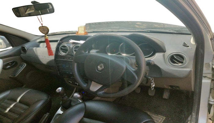 2016 Renault Duster 110 PS RXL DIESEL, Diesel, Manual, 92,269 km, interior