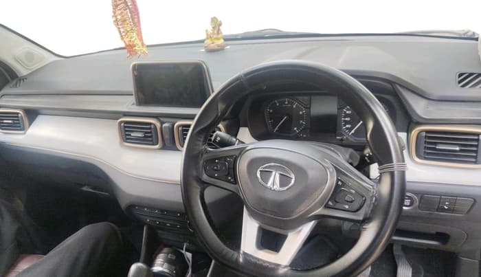 2022 Tata PUNCH ACCOMPLISHED AMT, Petrol, Automatic, 39,197 km, interior
