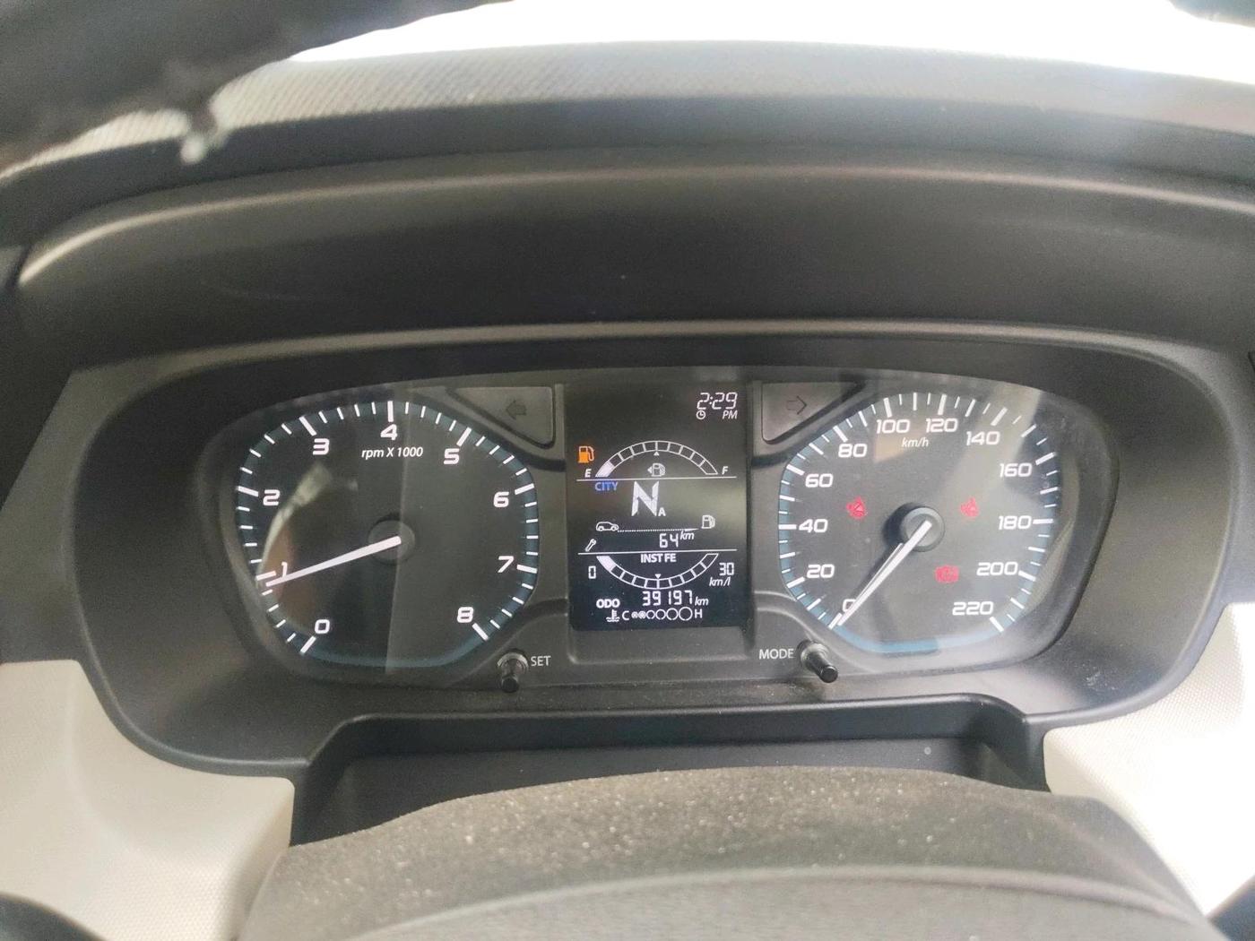 2022 Tata PUNCH ACCOMPLISHED AMT, Petrol, Automatic, 39,197 km, interior
