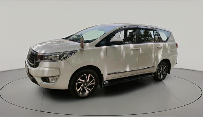 2024 Toyota Innova Crysta GX Plus 7 STR , Diesel, Manual, 88,433 km, exterior