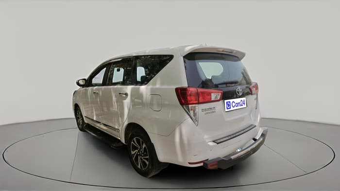 2024 Toyota Innova Crysta GX Plus 7 STR , Diesel, Manual, 88,433 km, exterior