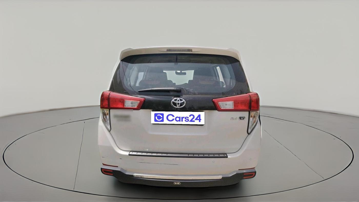 2024 Toyota Innova Crysta GX Plus 7 STR , Diesel, Manual, 88,433 km, exterior
