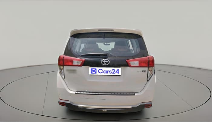 2024 Toyota Innova Crysta GX Plus 7 STR , Diesel, Manual, 88,433 km, exterior