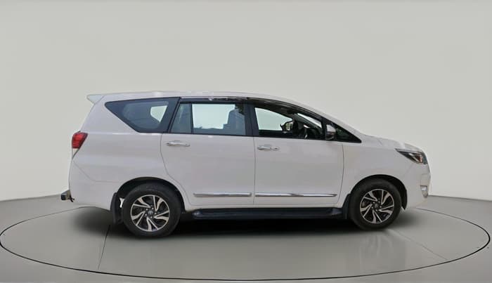 2024 Toyota Innova Crysta GX Plus 7 STR , Diesel, Manual, 88,433 km, exterior