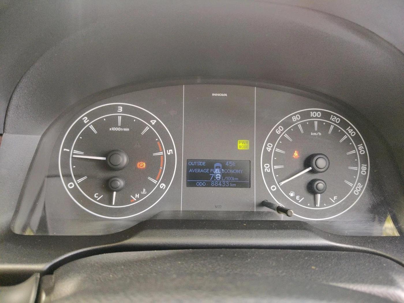 2024 Toyota Innova Crysta GX Plus 7 STR , Diesel, Manual, 88,433 km, interior