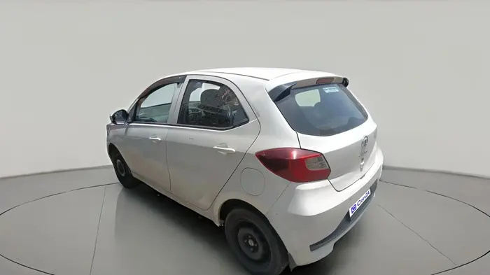 2021 Tata Tiago XT PETROL, Petrol, Manual, 72,133 km, exterior