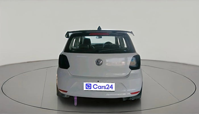 2016 Volkswagen Polo COMFORTLINE 1.2L, Petrol, Manual, 1,23,877 km, exterior