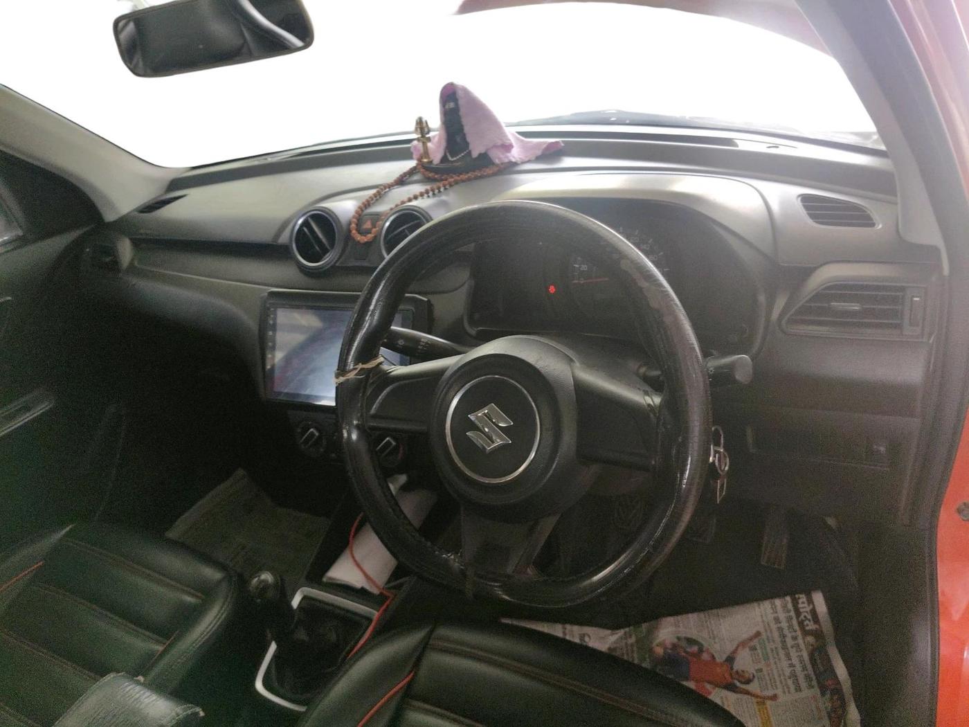 2020 Maruti Swift LXI, Petrol, Manual, 87,121 km, interior