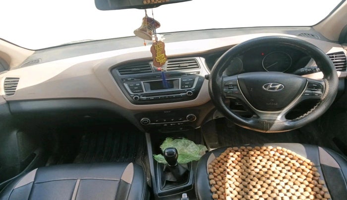 2016 Hyundai Elite i20 SPORTZ 1.2, Petrol, Manual, 1,46,050 km, interior