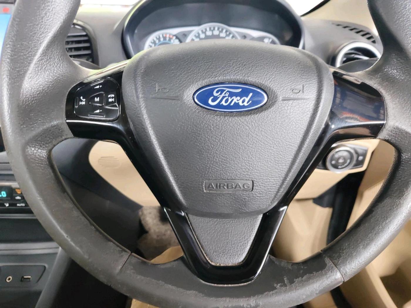 2019 Ford Figo Aspire TITANIUM 1.2 PETROL, CNG, Manual, 1,20,003 km, interior