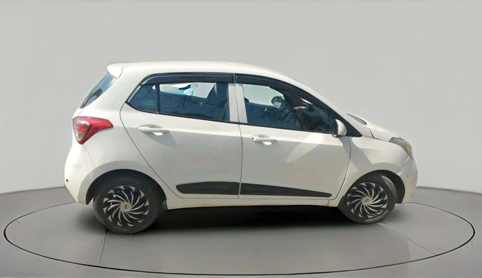 2017 Hyundai Grand i10 SPORTZ U2 1.2 CRDI, Diesel, Manual, 1,40,950 km, exterior