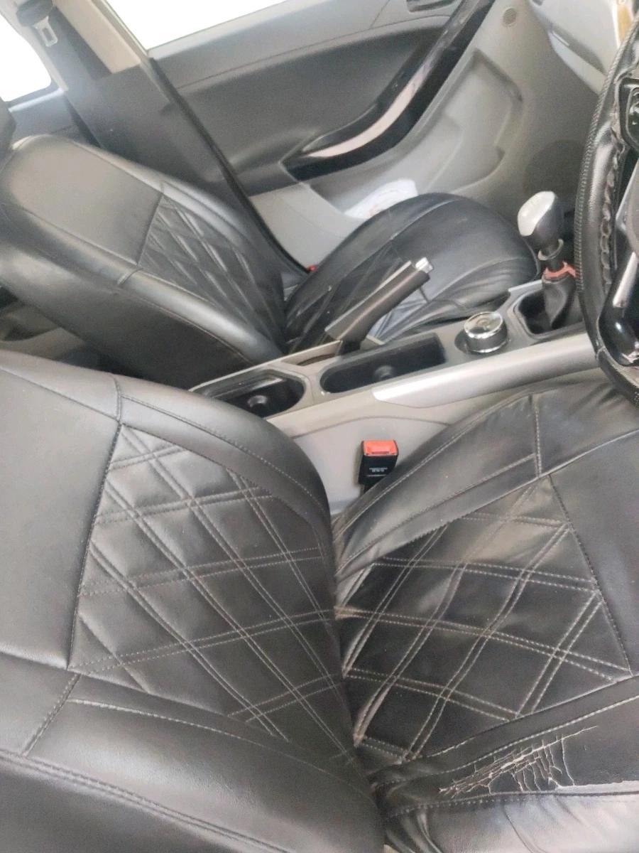 2018 Tata NEXON XM DIESEL, Diesel, Manual, 1,19,191 km, interior