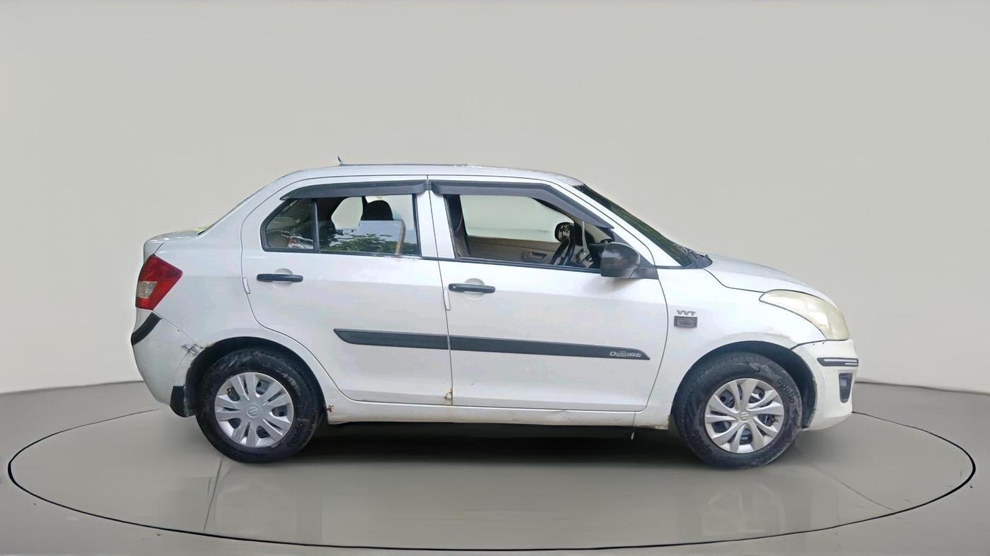 2012 Maruti Swift Dzire LXI, Petrol, Manual, 1,09,111 km, exterior