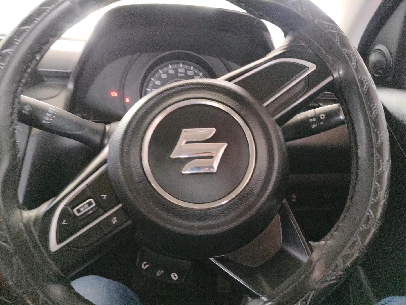 2021 Maruti Swift LXI, Petrol, Manual, 57,810 km, interior