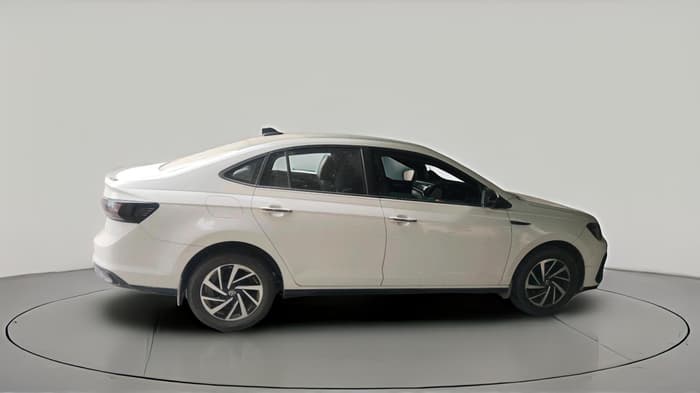 2025 Volkswagen VIRTUS  GT 1.5 TSI DSG , Petrol, Automatic, 24,224 km, exterior