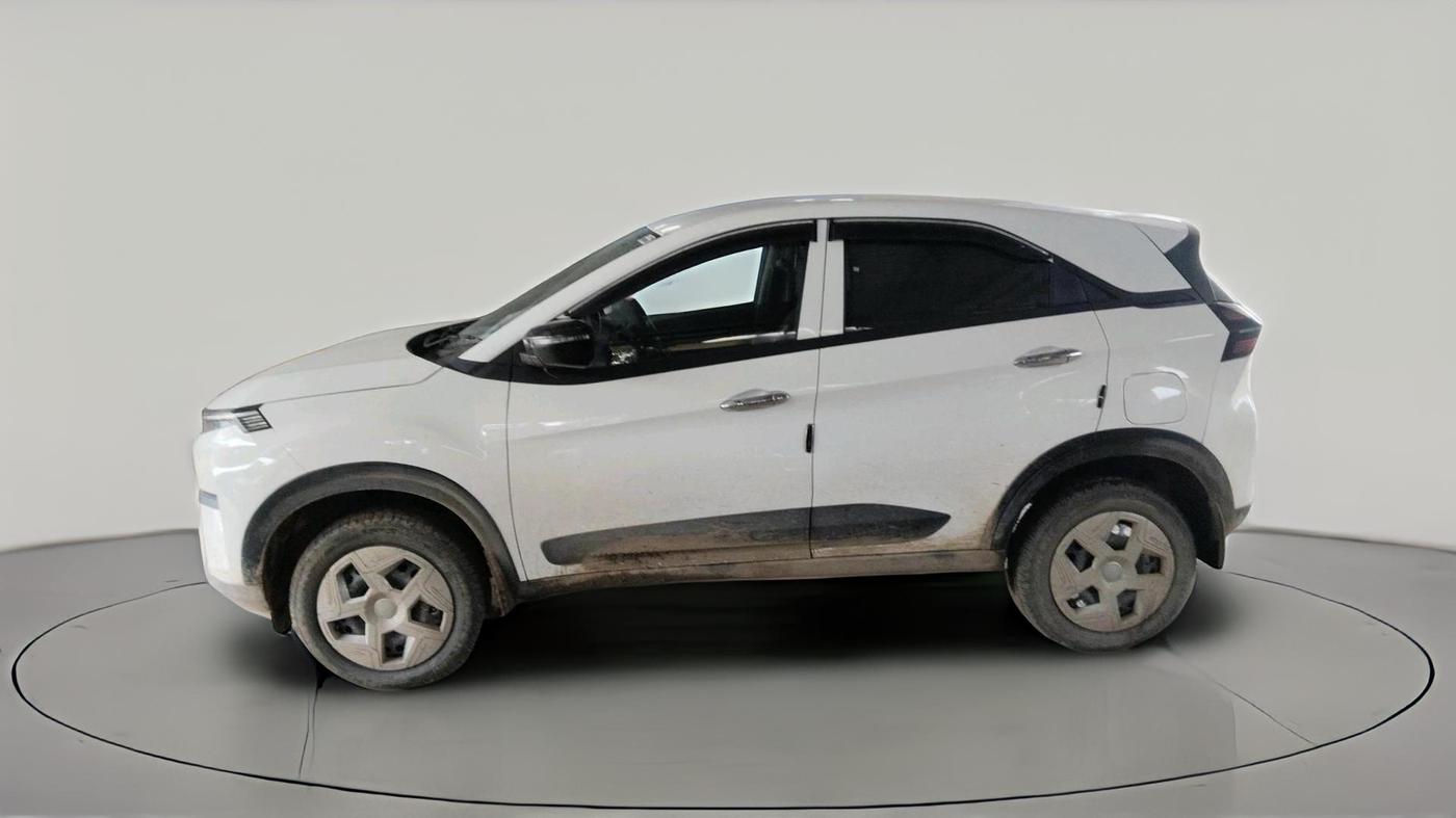 2026 Tata NEXON SMART+ 1.2 PETROL, Petrol, Manual, 2,591 km, exterior