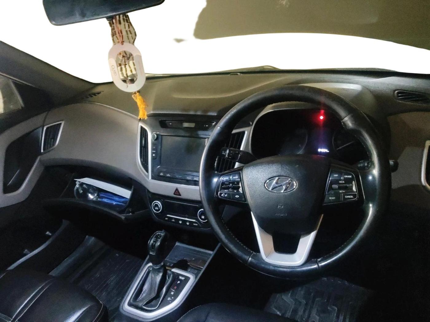 2019 Hyundai Creta SX AT 1.6 DIESEL, Diesel, Automatic, 90,000 km, interior