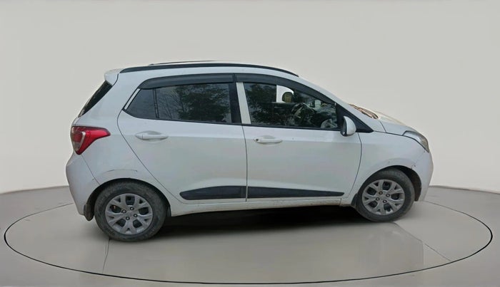 2016 Hyundai Grand i10 SPORTZ 1.2 KAPPA VTVT, CNG, Manual, 84,840 km, exterior