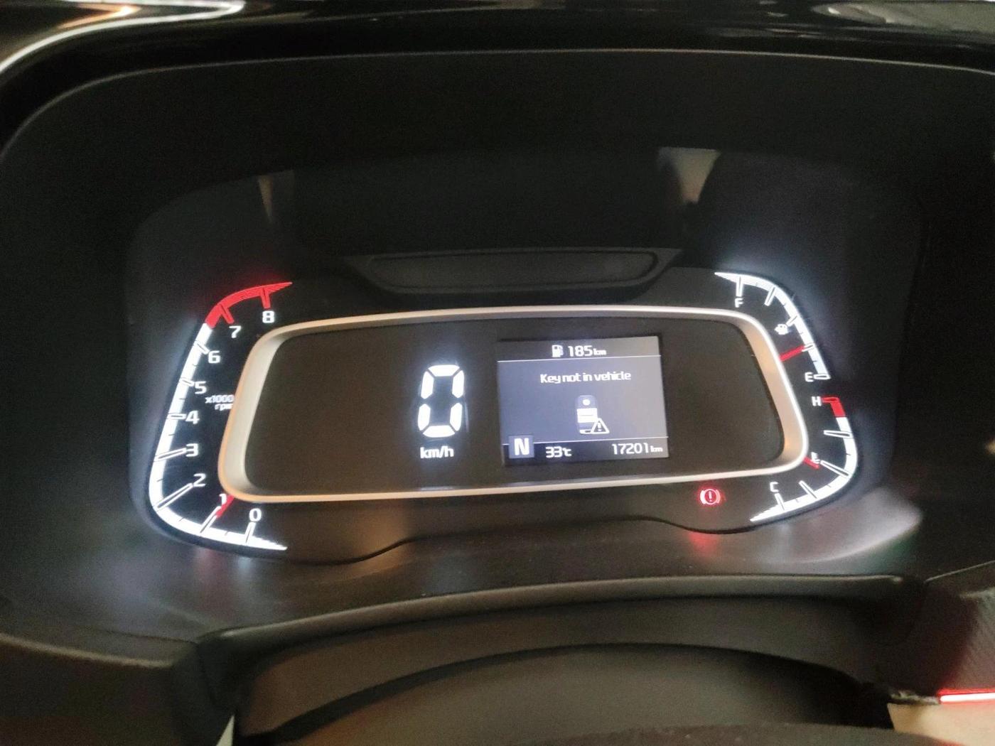 2021 KIA SONET HTX 1.0 IMT, Petrol, Manual, 18,046 km, interior