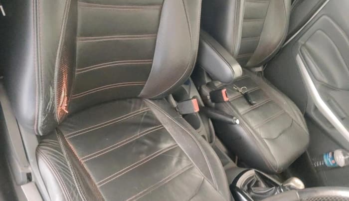 2014 Ford Ecosport TITANIUM 1.5L DIESEL, Diesel, Manual, 2,19,524 km, interior
