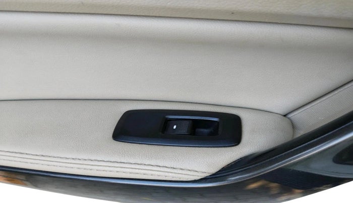 2021 Ford Endeavour TITANIUM PLUS 2.0 4X2 AT SUNROOF, Diesel, Automatic, 98,664 km, interior