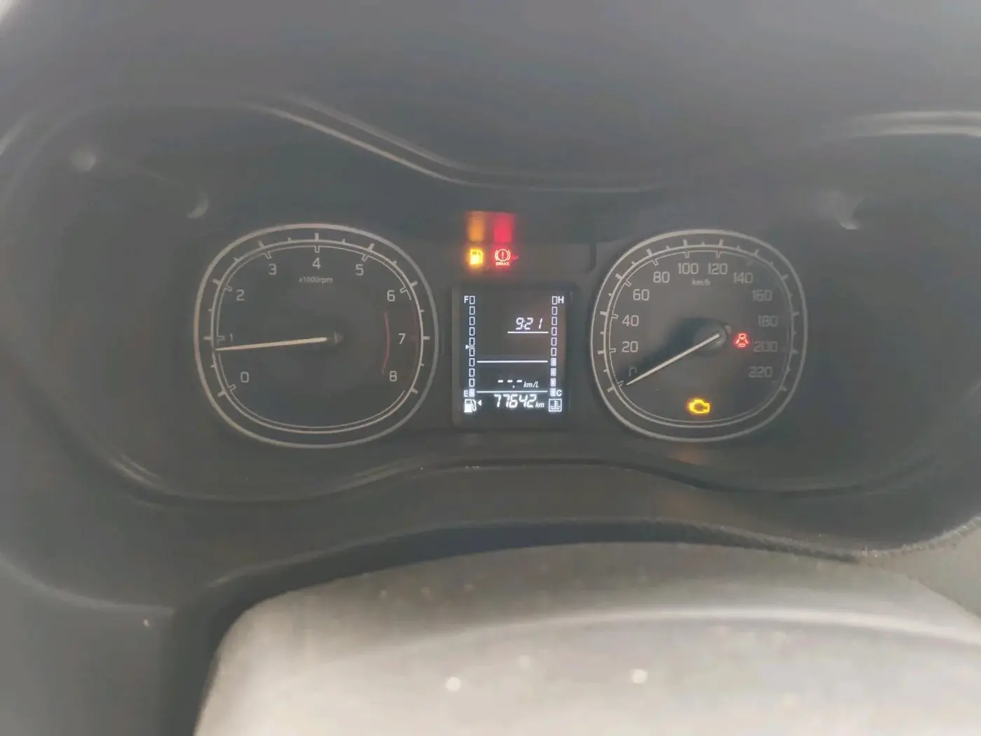 2021 Maruti Vitara Brezza LXI, Petrol, Manual, 77,642 km, interior
