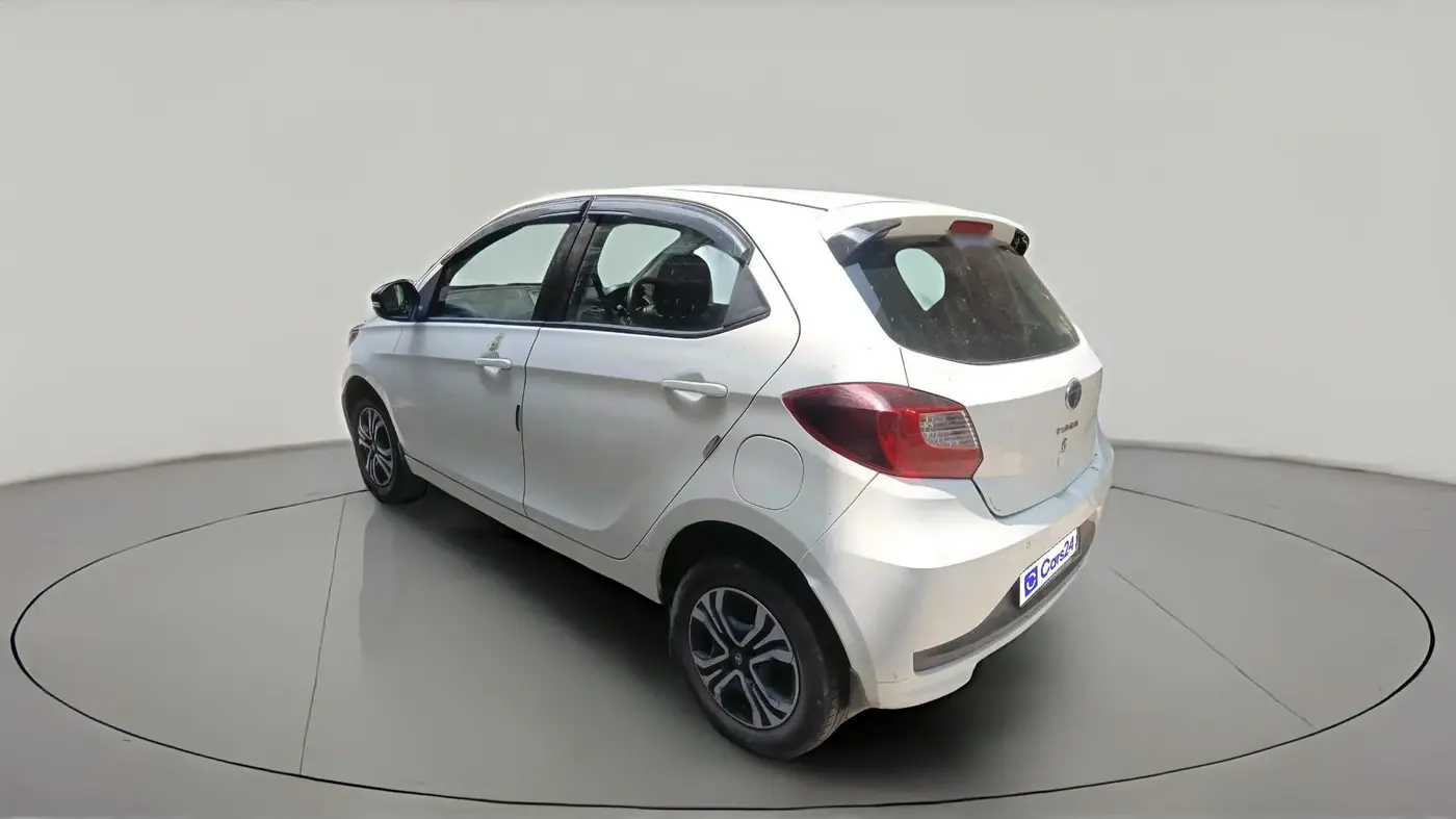 2024 Tata Tiago XT CNG, CNG, Manual, 29,356 km, exterior