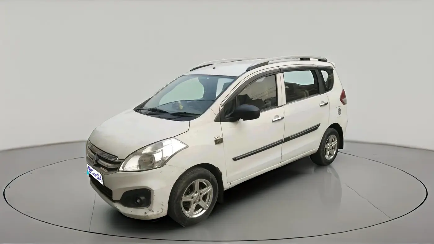 2017 Maruti Ertiga LXI, CNG, Manual, 2,40,941 km, exterior