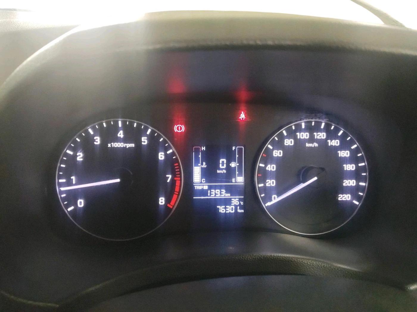 2017 Hyundai Creta SX PLUS 1.6 PETROL, CNG, Manual, 76,301 km, interior