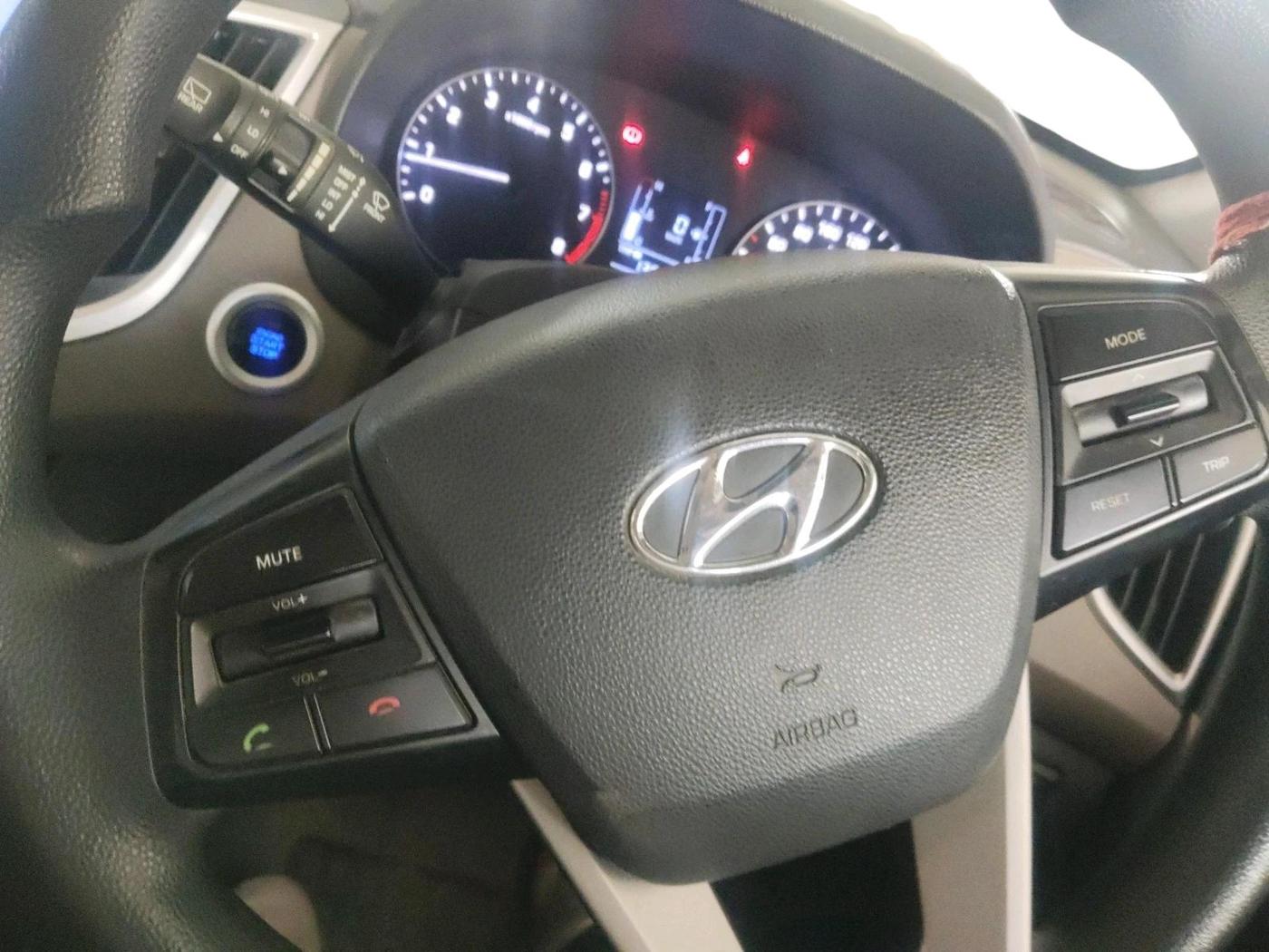 2017 Hyundai Creta SX PLUS 1.6 PETROL, CNG, Manual, 76,301 km, interior