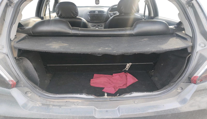 2022 Tata Tiago XT (O) PETROL, Petrol, Manual, 83,484 km, exterior