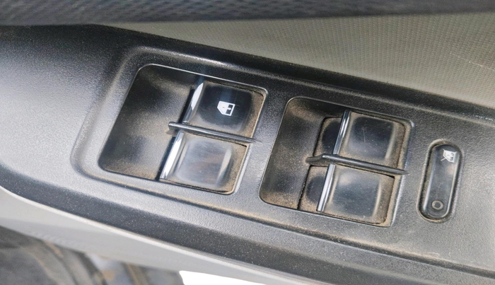 2022 Tata Tiago XT (O) PETROL, Petrol, Manual, 83,484 km, interior