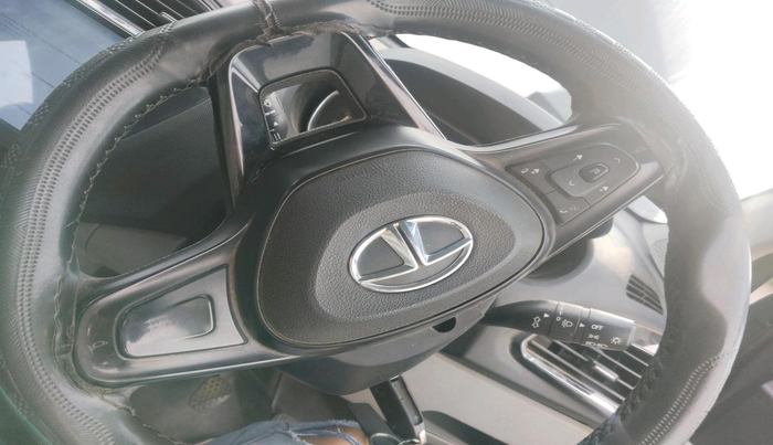 2022 Tata Tiago XT (O) PETROL, Petrol, Manual, 83,484 km, interior