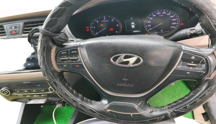 2017 Hyundai Elite i20 ASTA 1.4 CRDI (O), Diesel, Manual, 2,55,978 km, interior