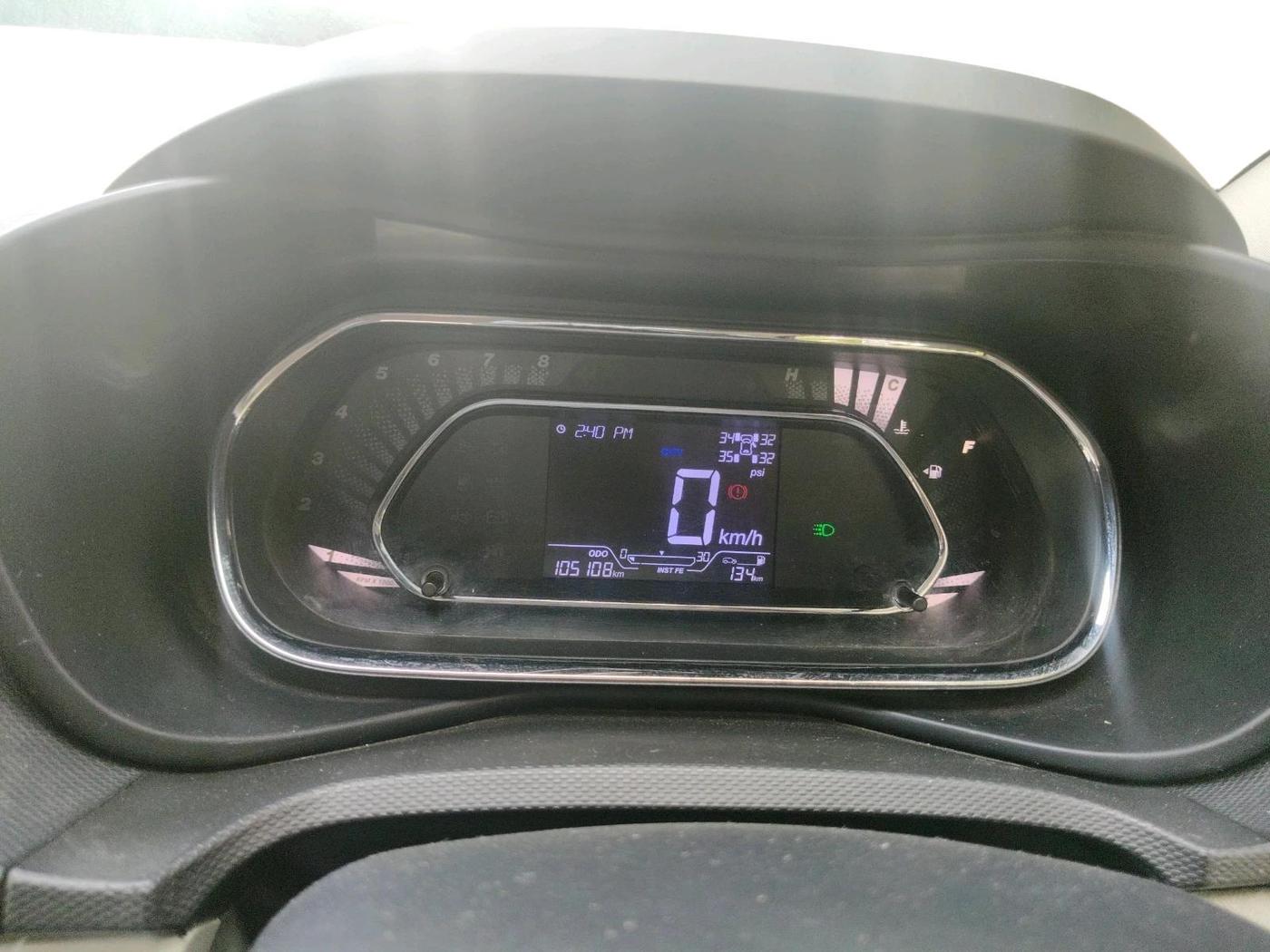 2021 Tata NEXON XZ PLUS PETROL SUNROOF, Petrol, Manual, 1,05,108 km, interior