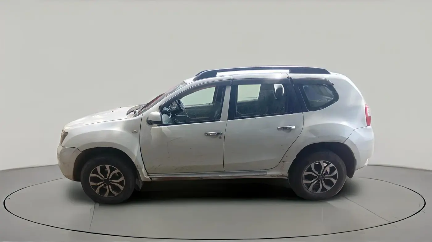 2016 Nissan Terrano XL O (D), Diesel, Manual, 1,80,329 km, exterior