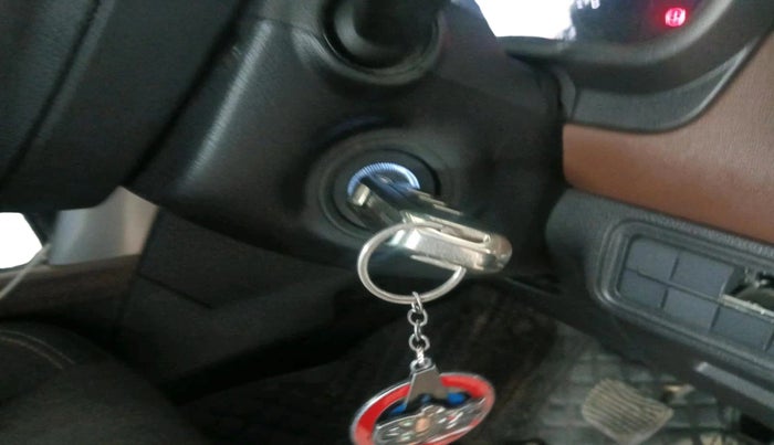 2023 Mahindra SCORPIO-N Z6 DIESEL AT 2WD 7 STR, Diesel, Automatic, 45,765 km, interior