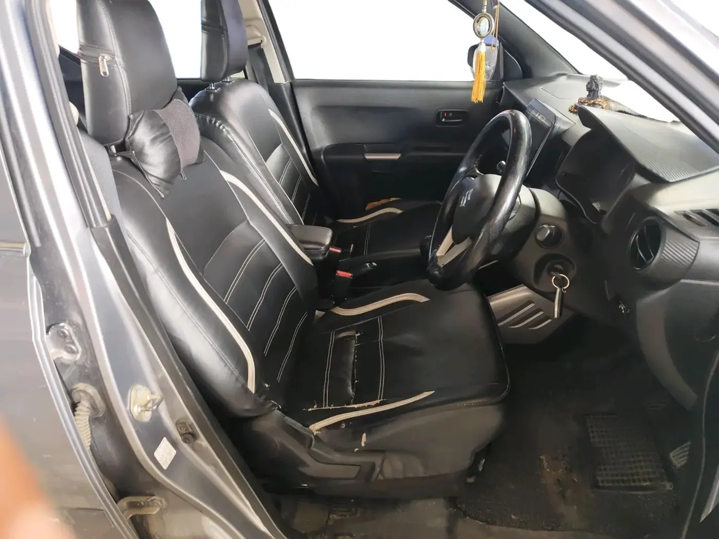 2020 Maruti IGNIS SIGMA 1.2, CNG, Manual, 1,24,173 km, interior