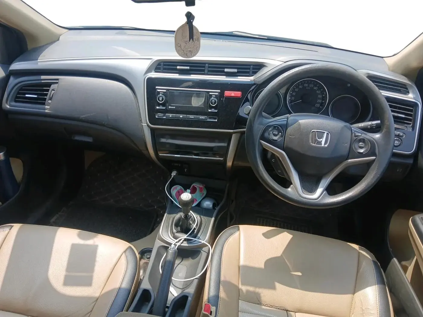 2015 Honda City 1.5L I-DTEC SV, Diesel, Manual, 1,09,644 km, interior