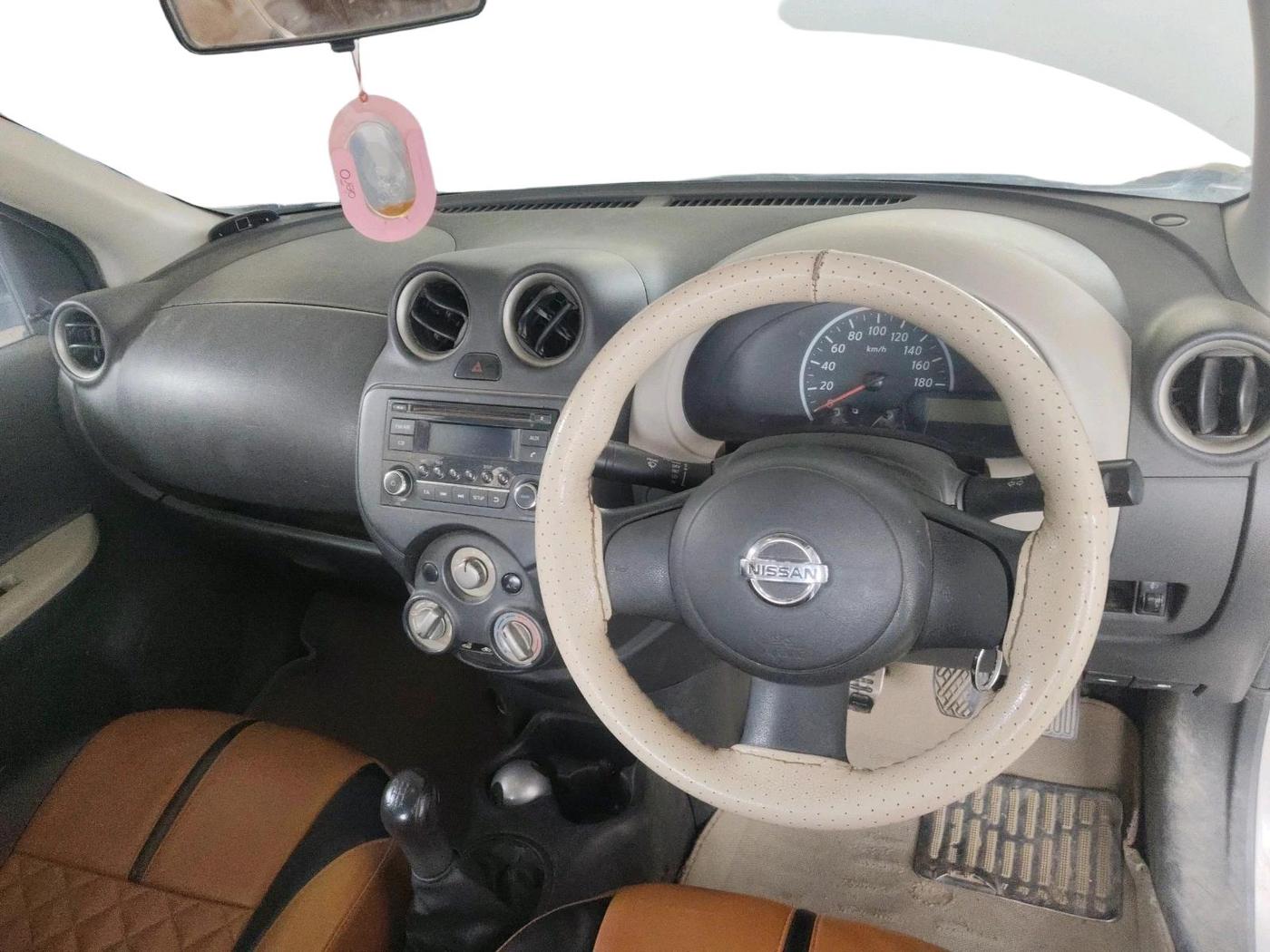 2016 Nissan Micra Active XL, Petrol, Manual, 1,49,793 km, interior