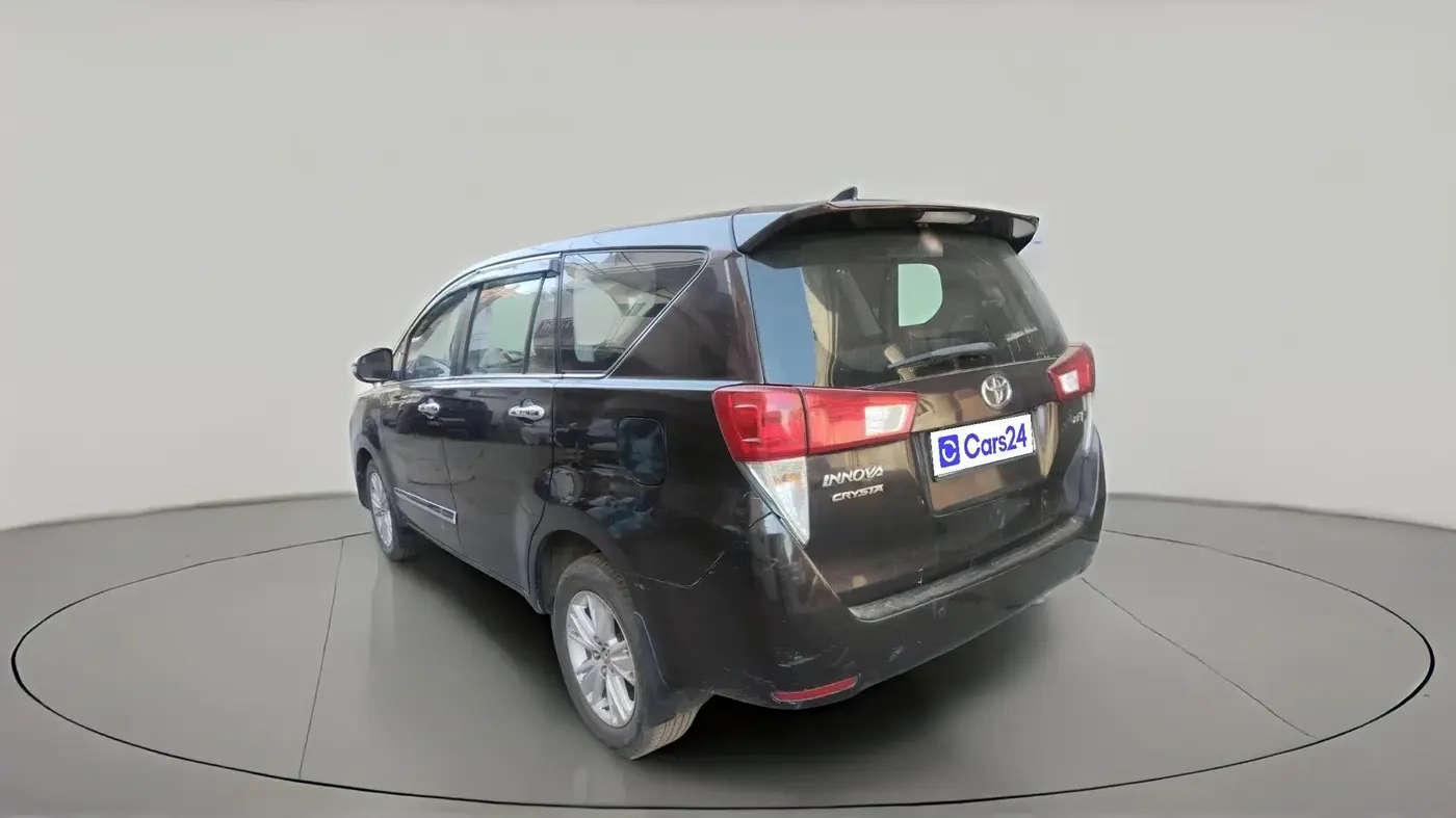 2018 Toyota Innova Crysta 2.8 ZX AT 7 STR, Diesel, Automatic, 1,08,821 km, exterior