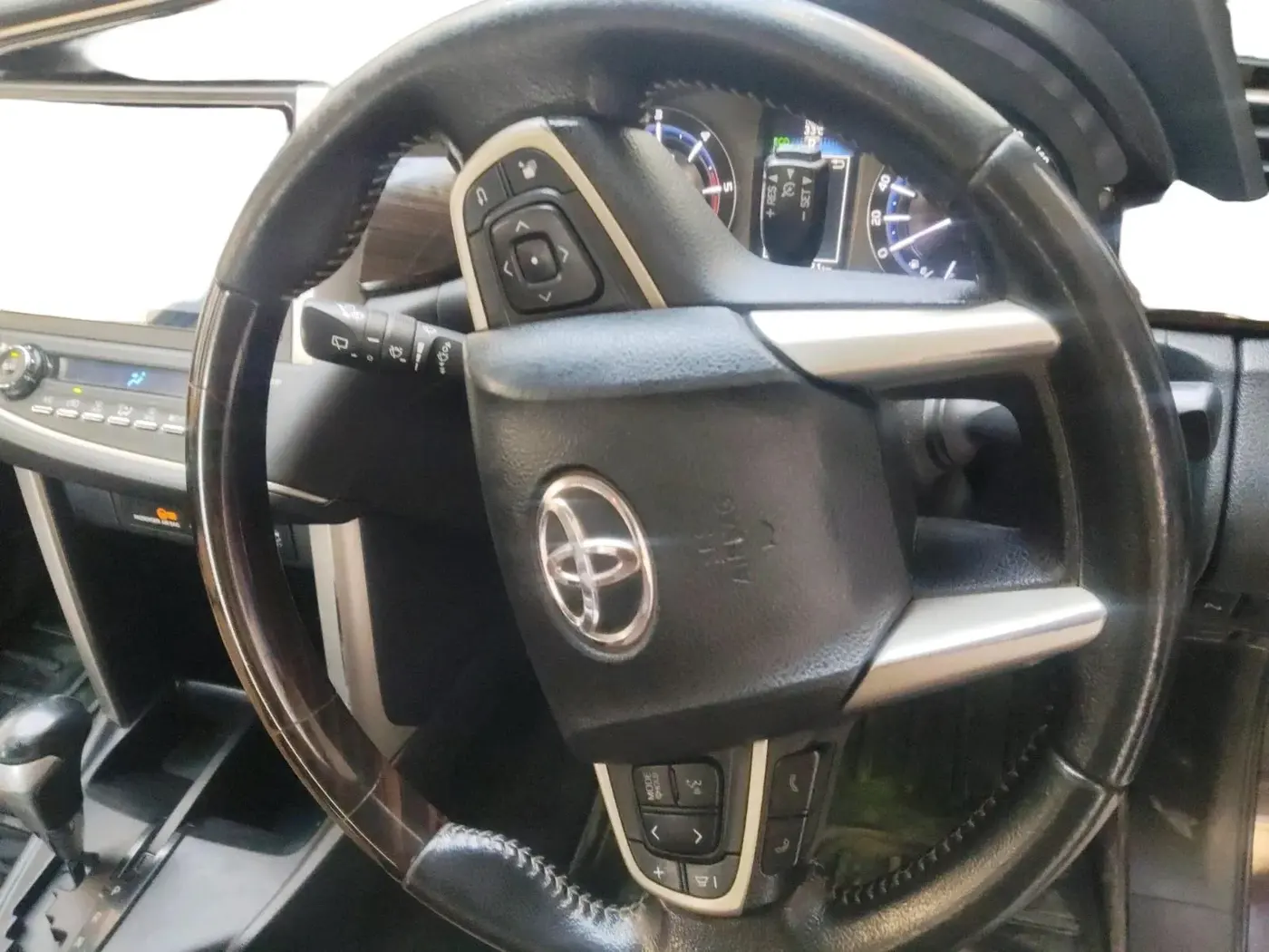 2018 Toyota Innova Crysta 2.8 ZX AT 7 STR, Diesel, Automatic, 1,08,821 km, interior