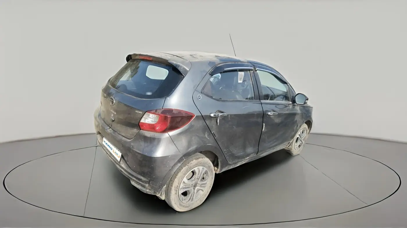 2024 Tata Tiago XT CNG, CNG, Manual, 67,980 km, exterior