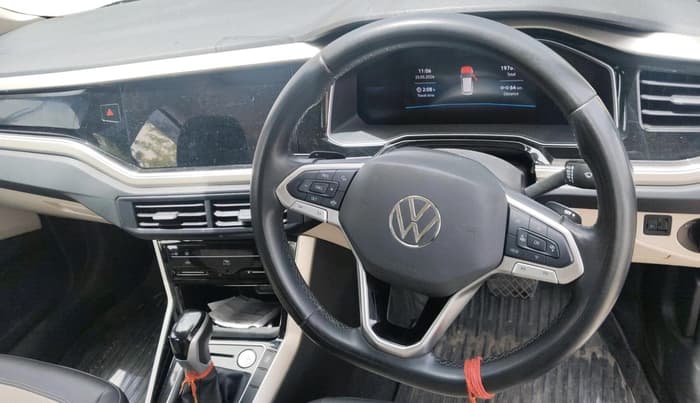 2024 Volkswagen VIRTUS TOPLINE TSI 1.0 AT, Petrol, Automatic, 19,767 km, interior