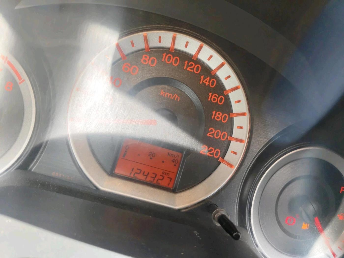 2011 Honda City 1.5L I-VTEC S MT, CNG, Manual, 1,24,327 km, interior