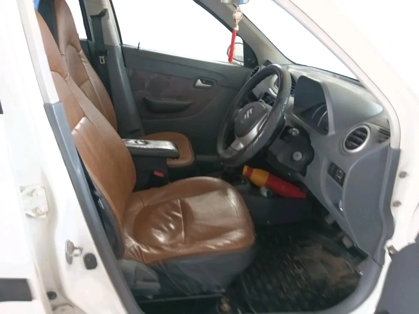 2013 Maruti Alto 800 LXI, Petrol, Manual, 1,05,504 km, interior
