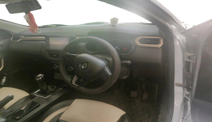2021 Renault Kiger RXT 1.0 TURBO MT, Petrol, Manual, 41,236 km, interior